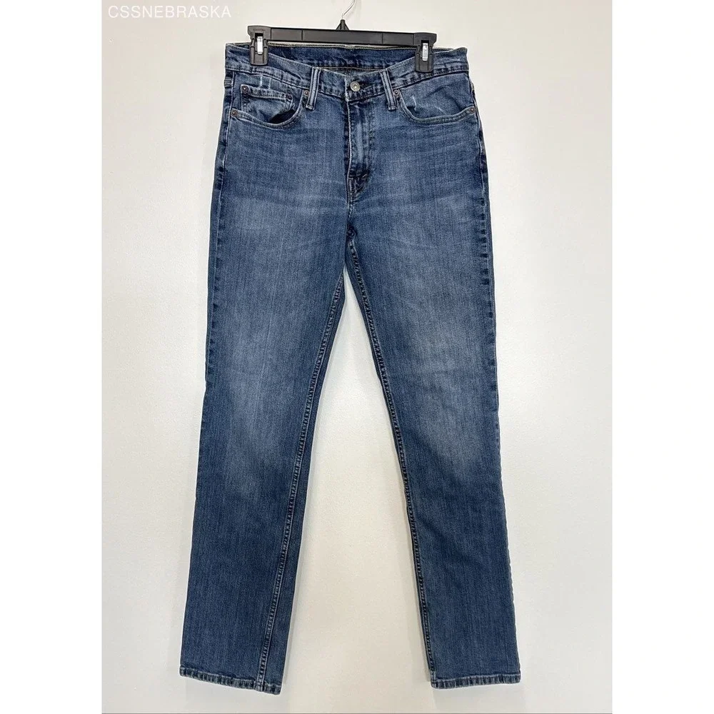 Levi's Blue 514 Men's Classic Straight‎ Jeans - Size 32x34